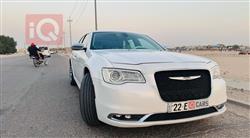 کرایسلەر 300